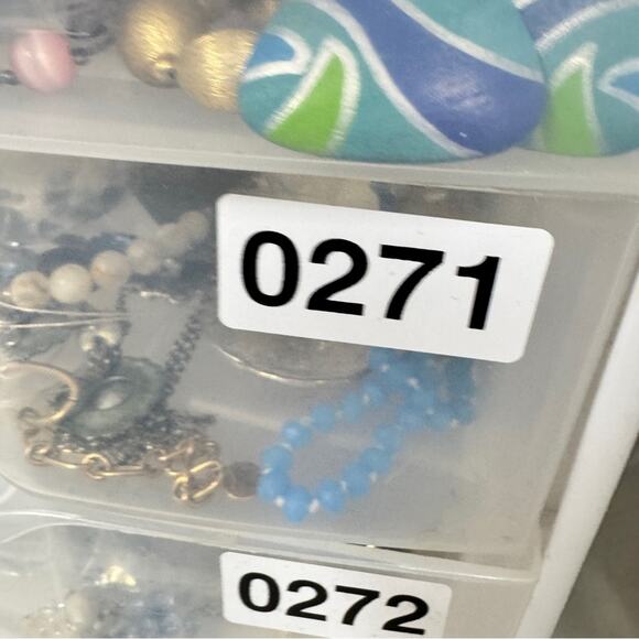 Vintage Sarah Coventry Gold Tone Extra Long Chain Necklace Womens Costume - Picture 7 of 7